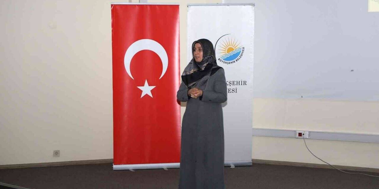 Van’da "Gönülden Gönüle Dost Sohbetleri" devam ediyor