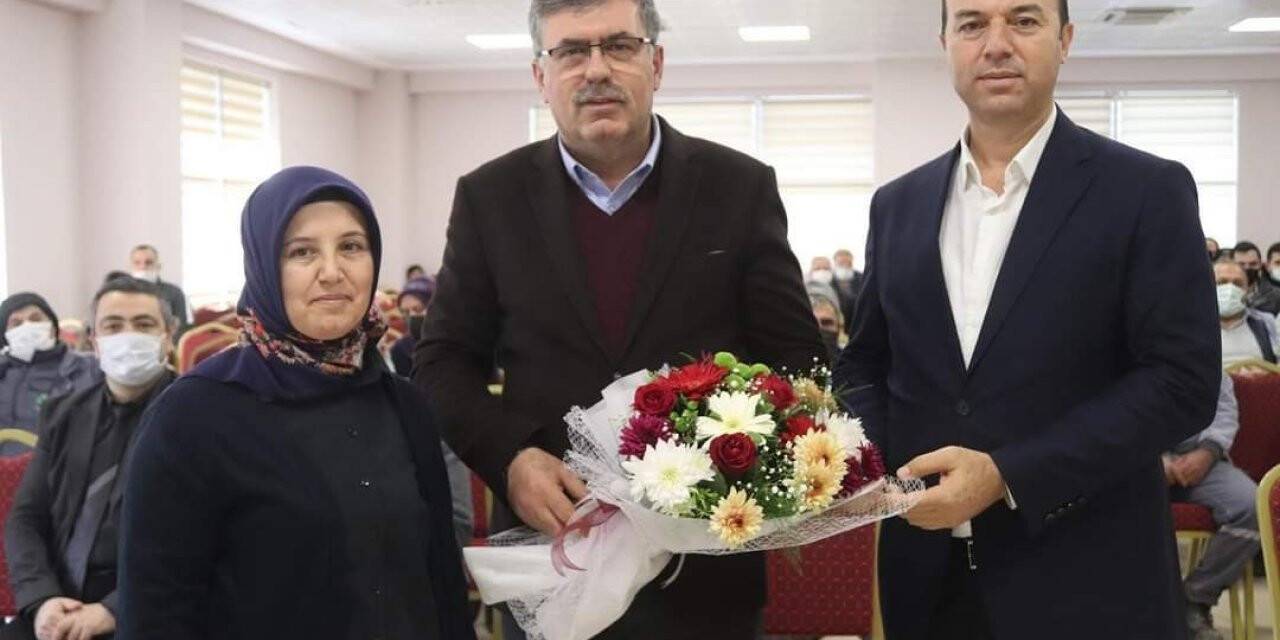 Kepsut Belediyesi’nde düşük işçi maaşı 4 bin 900 lira