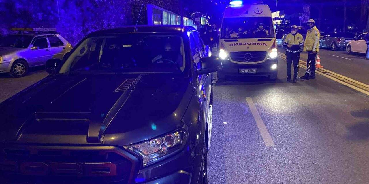 Karantinada olması gerekirken yılbaşında dışarı çıkan çift polise yakalandı