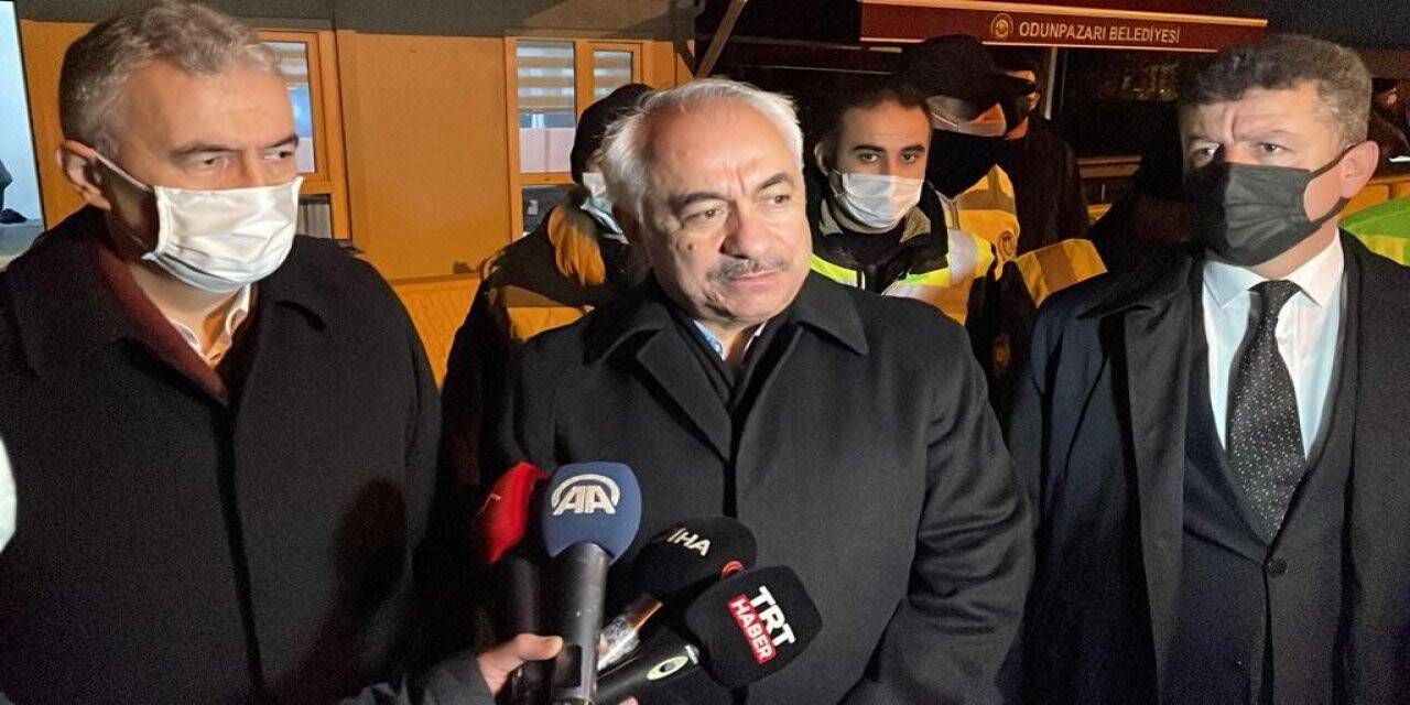 İçişleri Bakan Yardımcısı Ersoy, Eskişehir’de yılbaşı denetimlerini yerinde inceledi