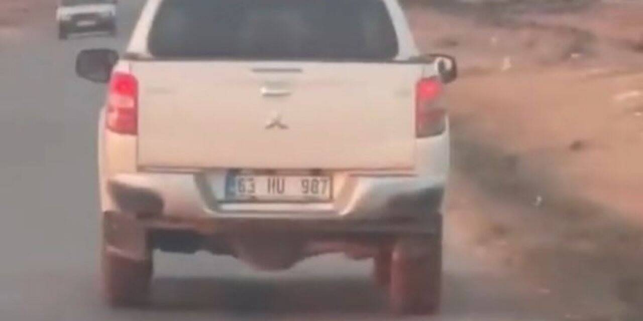 Cani sürücü silahla köpeği vurdu