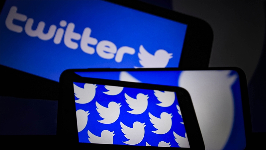 Twitter, ABD'li vekilin hesabını askıya aldı
