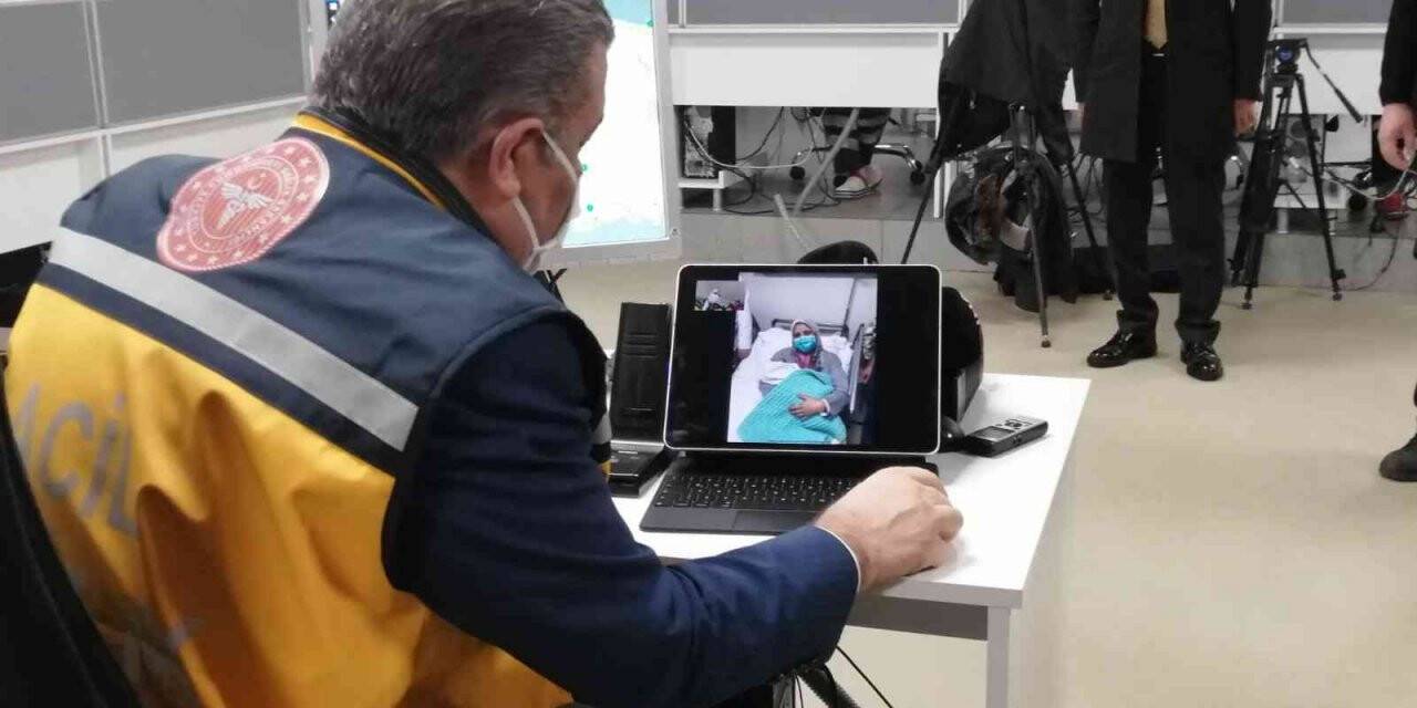 Bakan Fahrettin Koca: “Sağlık çalışanları olarak son 2 yılı zorlu bir dönem olarak geçirdik”