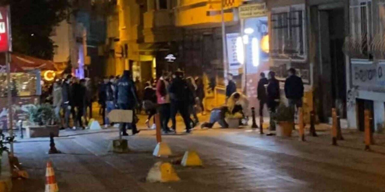 Kadıköy’de alkol alan iki grup arasında ‘yan baktın’ kavgası