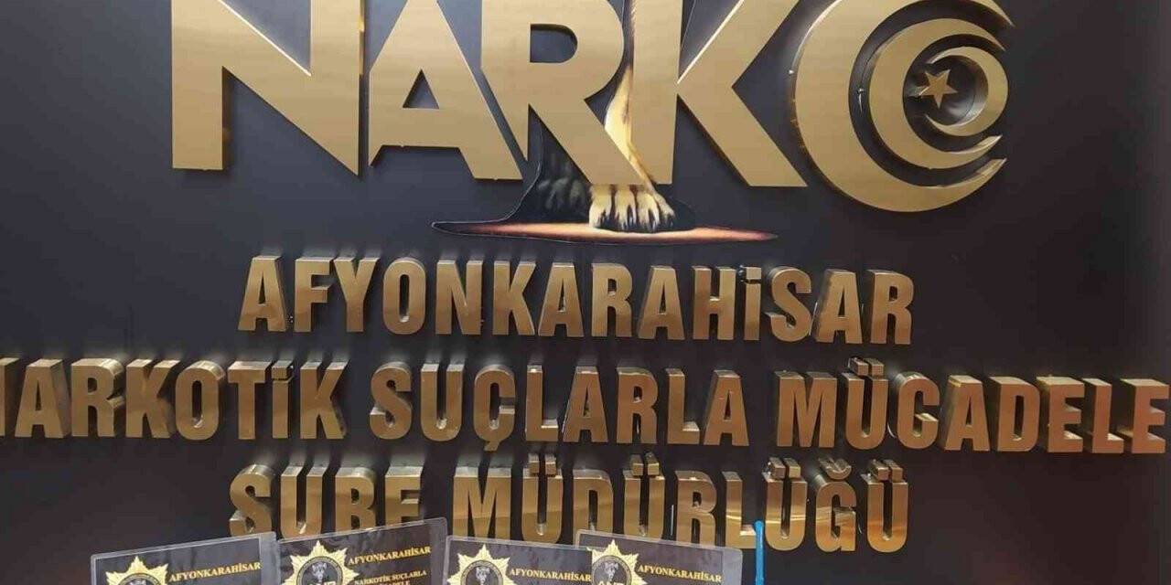Uyuşturucu ticareti yaptığı iddia edilen 3 kişi tutuklandı