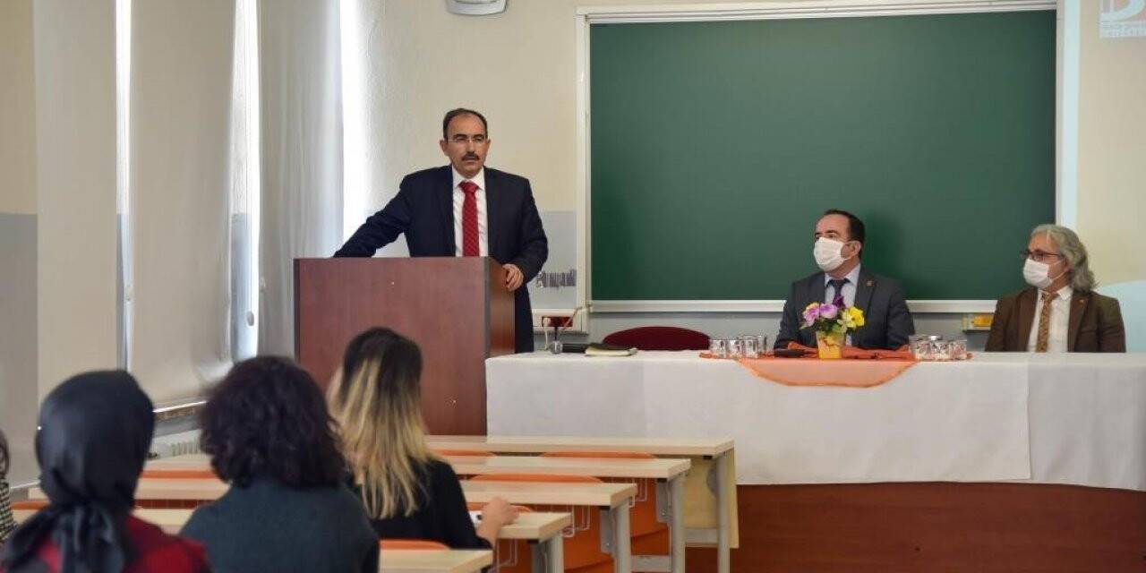 Söğüt MYO Akademik Kurul Toplantısı yapıldı