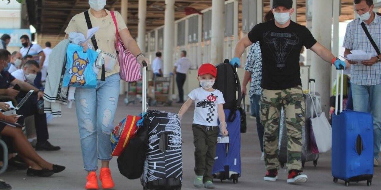 Antalya’ya gelen ziyaretçi sayısı 2021 yılında yüzde 164 arttı