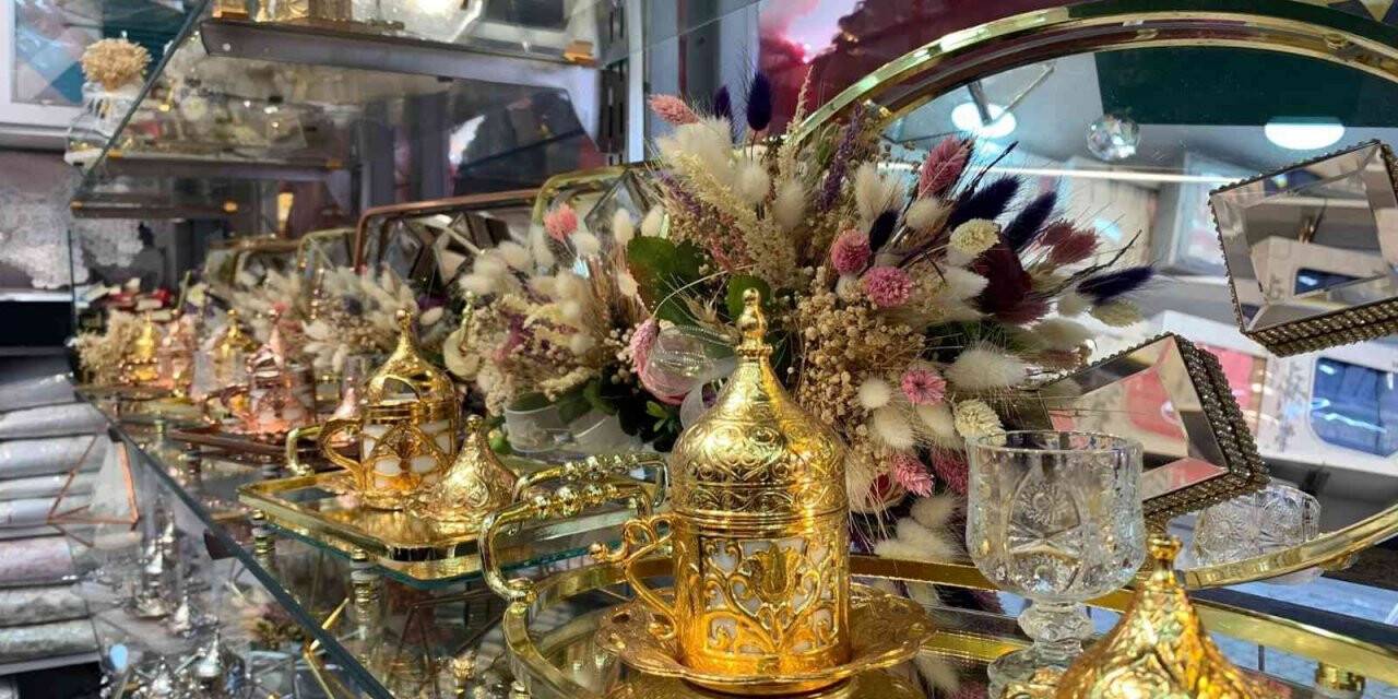 Çeyiz alışverişleri erkene çekildi