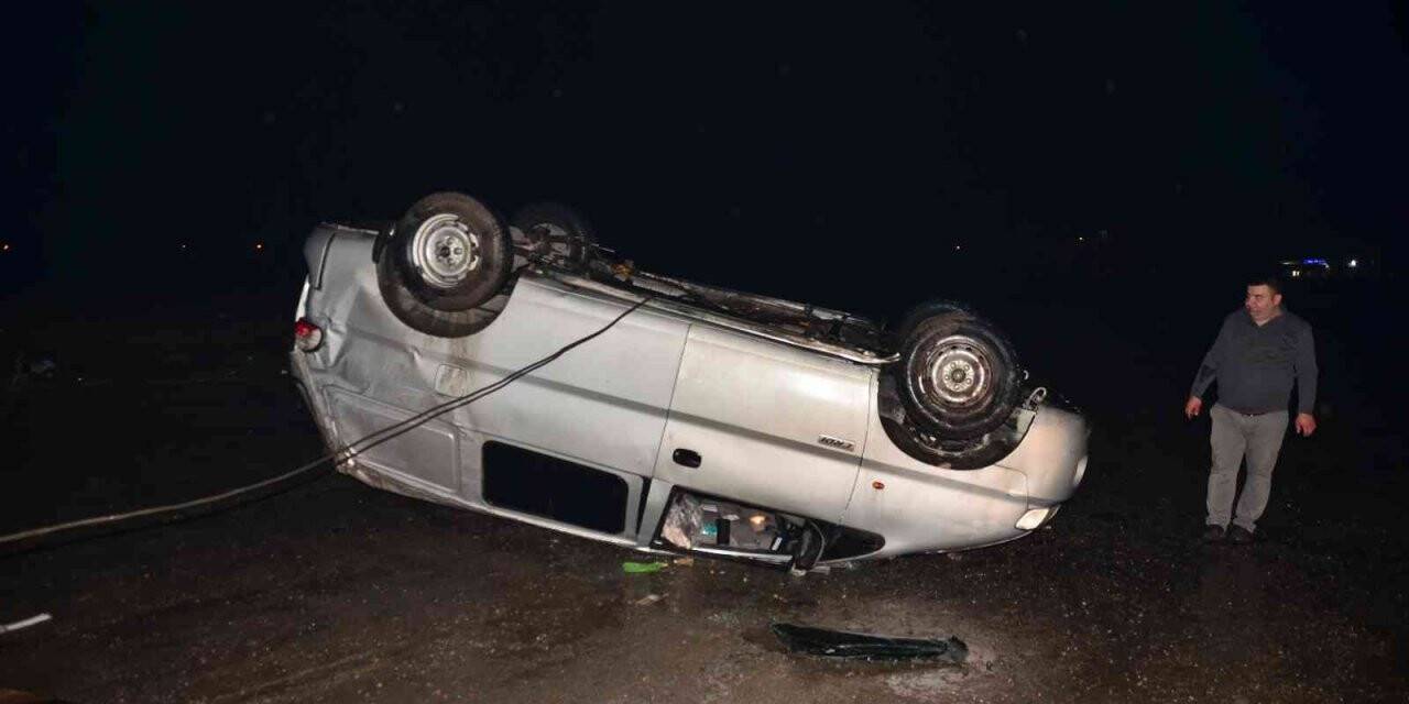 Samsun’da minibüs takla attı: 3 yaralı