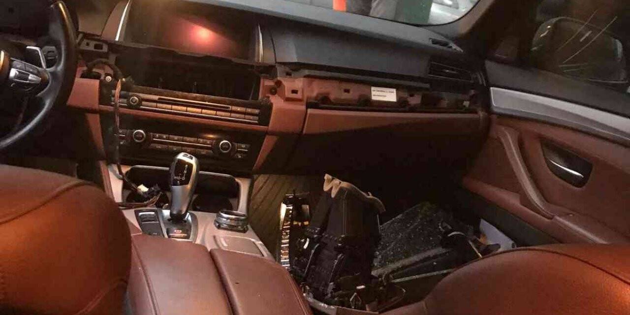 Esenyurt’ta gösterge paneli hırsızları yine iş başında