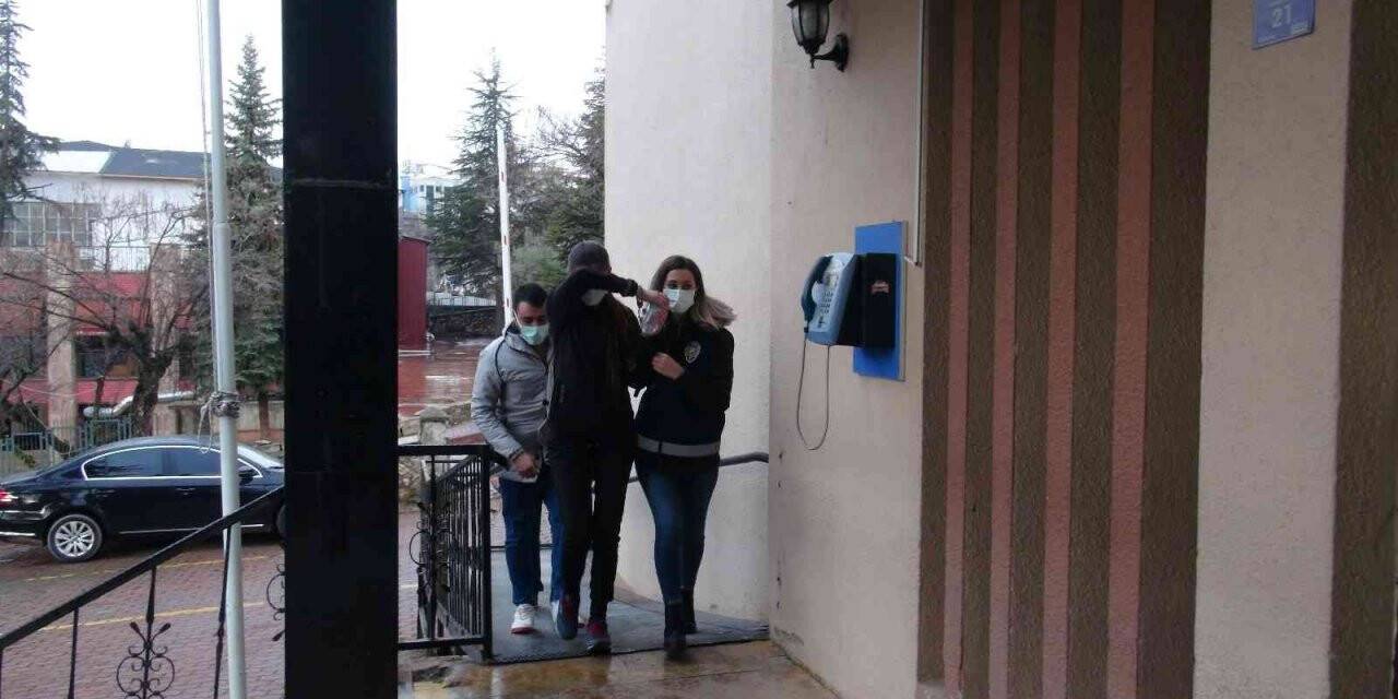 Bilecik’te yılbaşı gecesi işlenen cinayetin şüphelileri adliyeye sevk edildi