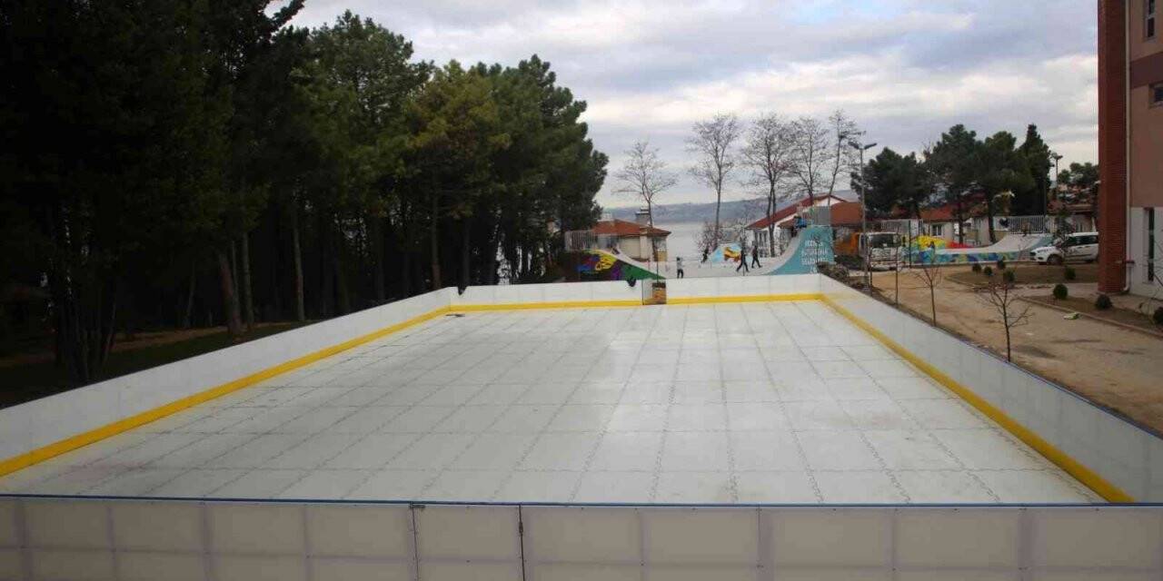 Karamürsel’e sentetik buz pisti