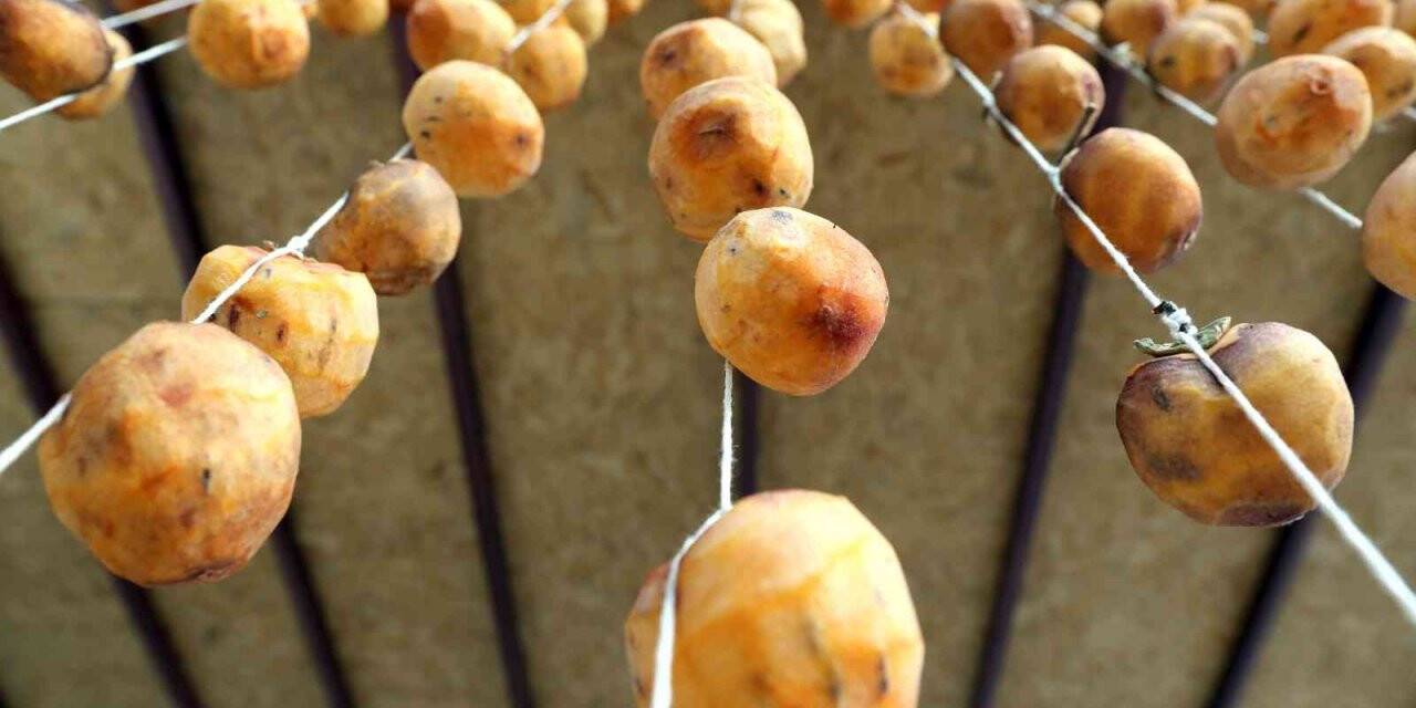 Korkuteli yöresel ürünleri  KORKOOP’ta satılıyor