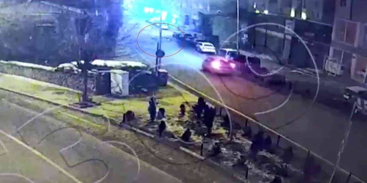 Kars’ta 4 kişinin hayatını kaybettiği kaza kamerada