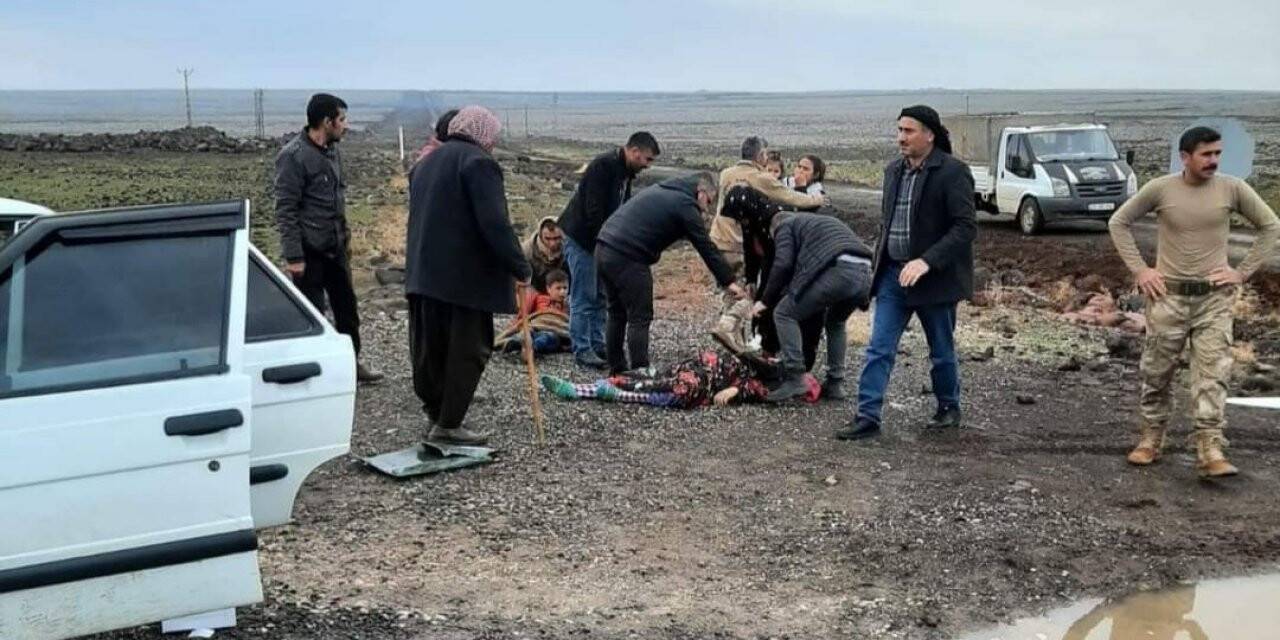 Kamyon ile otomobil çarpıştı: 6 yaralı