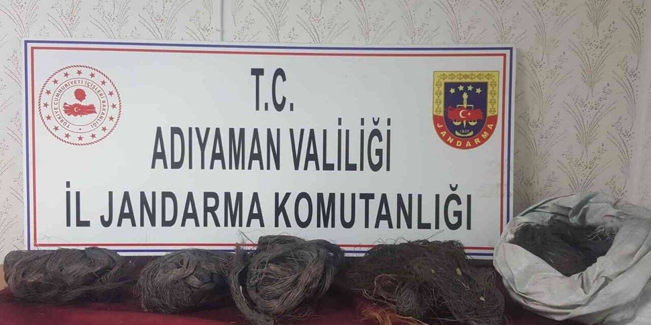 Telefon ve internet kablolarını çalan 4 şahıs yakalandı