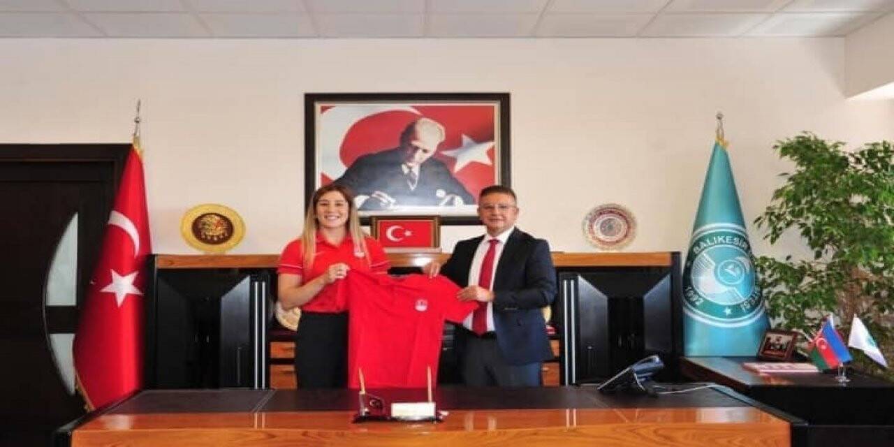 Dünya ve Olimpiyat şampiyonları BAÜN’de ders verecek