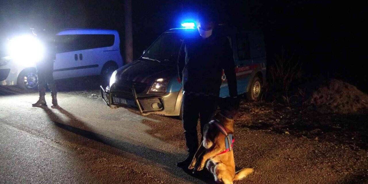 Sandıklı’da jandarma ekipleri denetimlerini sürdürüyor