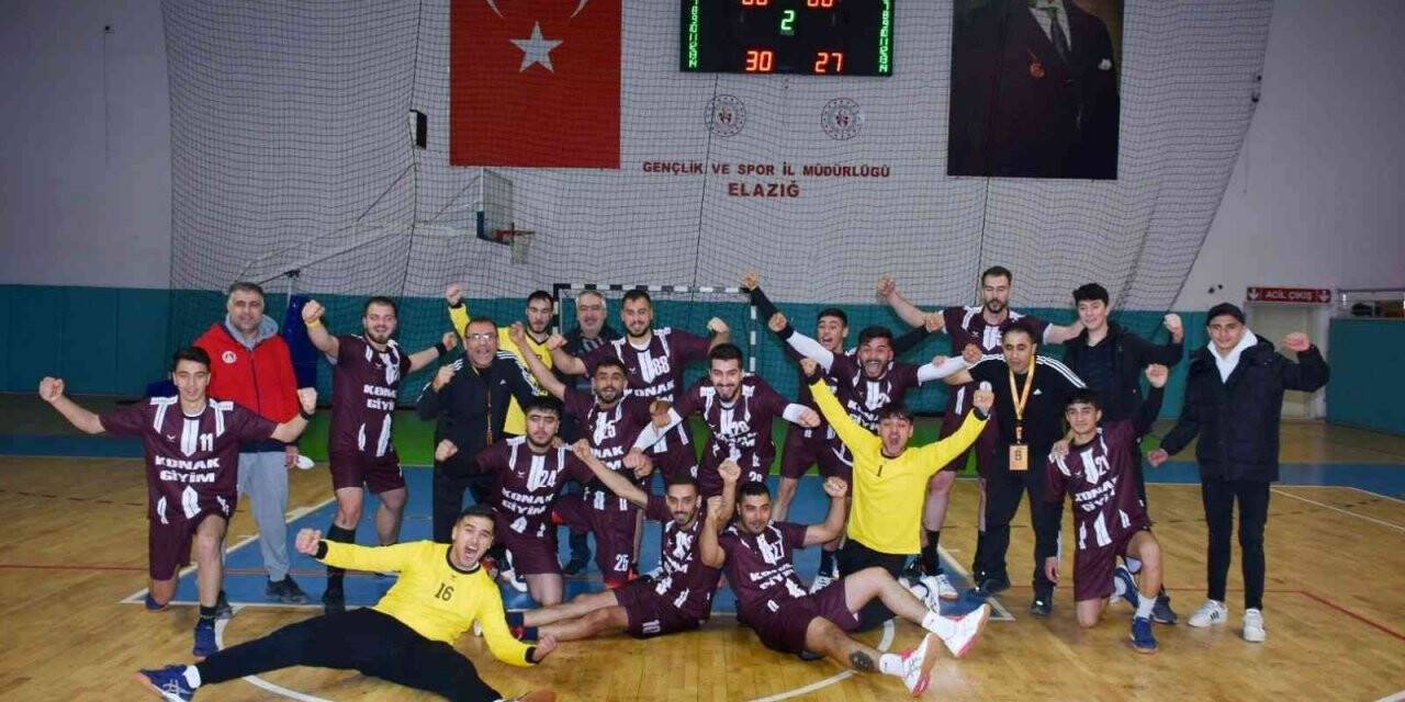 Hentbol 2. Ligi: Elazığ Gençlikspor: 30 - Van Erek Beş Yıldızspor: 27
