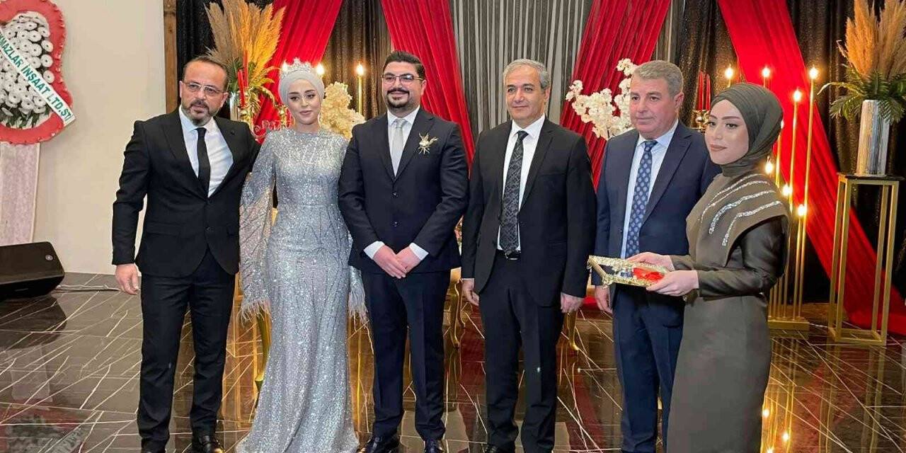 Korkmaz ailesinin mutlu günü