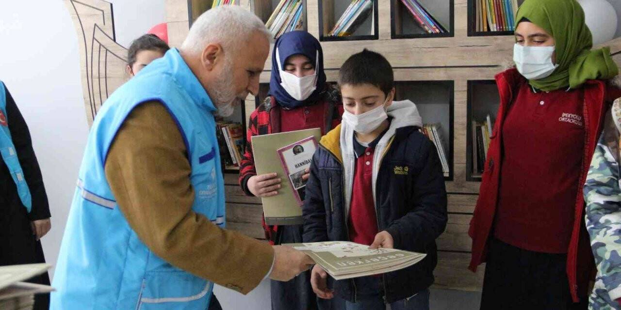 Ağrı’da “Gönül Kütüphanesi” kuruldu