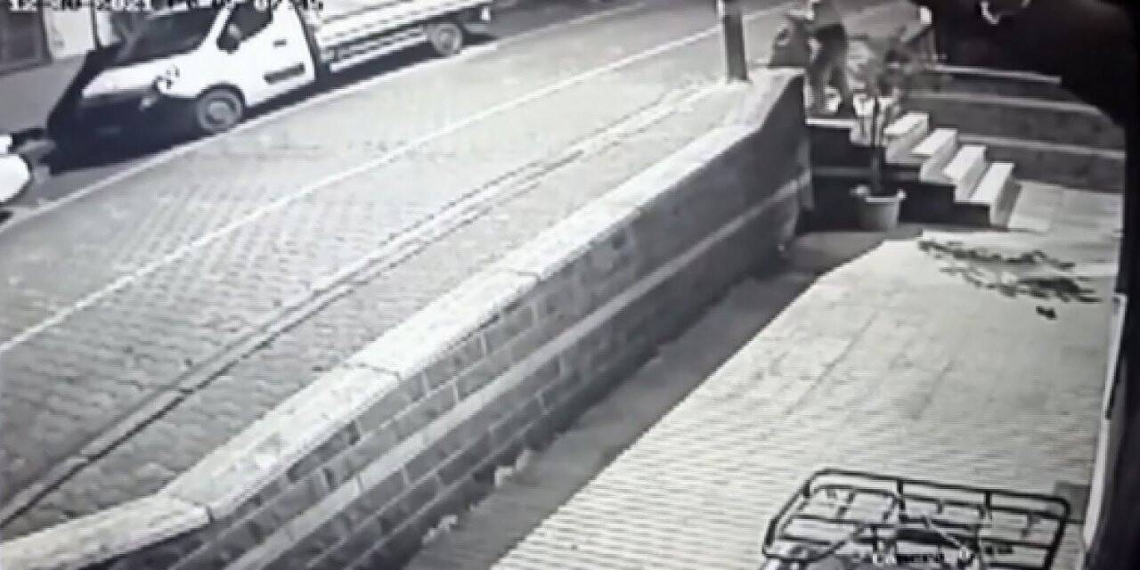 Avcılar’da bir binayı dadanan hırsızlar, aynı depoyu iki günde dört kez soydular