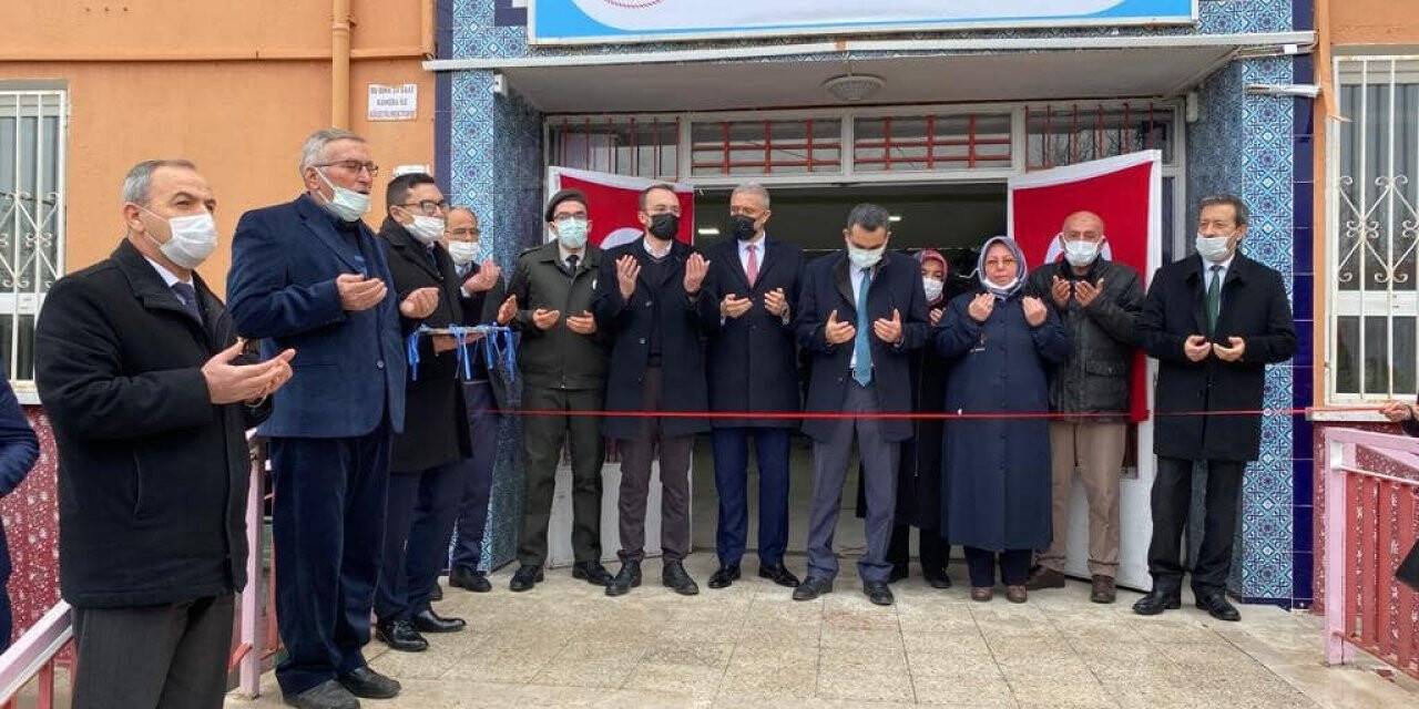 Şehit polis Uğur Sarıkaya’nın adı ilkokula verildi