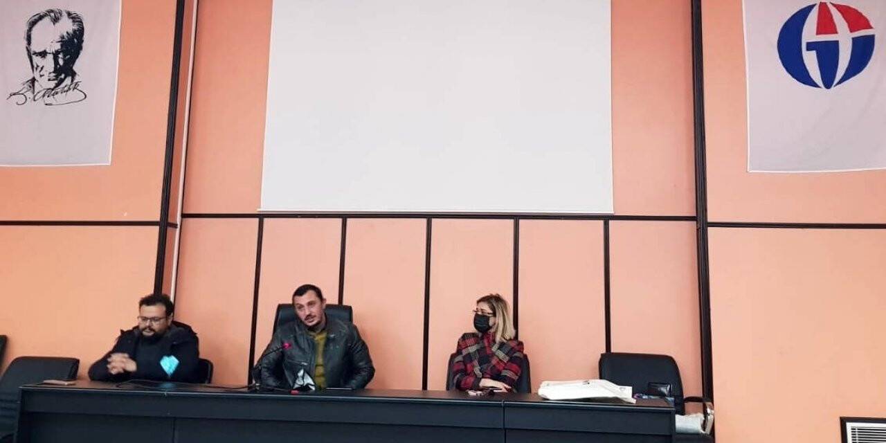 Halı Tasarımı Programı öğrencileri sektör temsilcileri ile buluştu