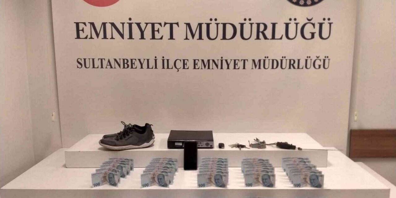 Çalacağı araçların kapı kolundan anahtar üretip hırsızlık yapan şahıs yakalandı