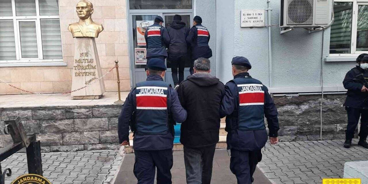 Kayseri’de PKK ve El Nusra operasyonu: 2 gözaltı