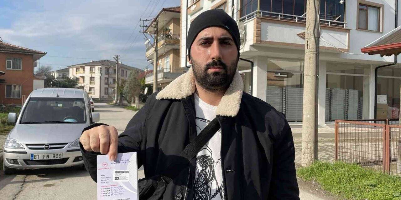 İşe giderken 4  köpeğin saldırısına uğradı