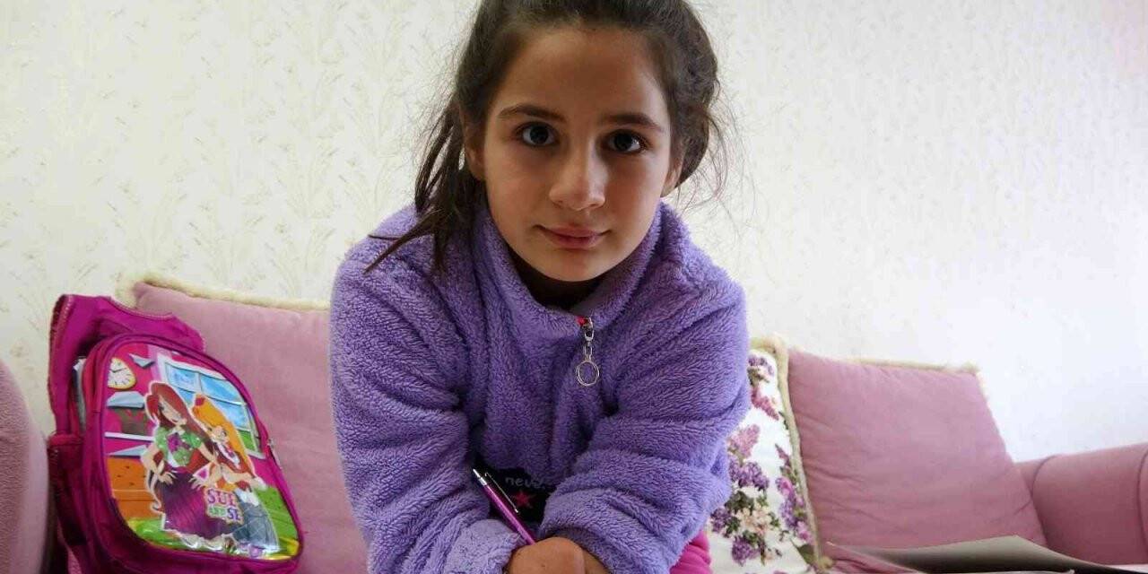“Ellerim okumama engel olmayacak” diyen küçük Rabia uzanacak yardım elini bekliyor