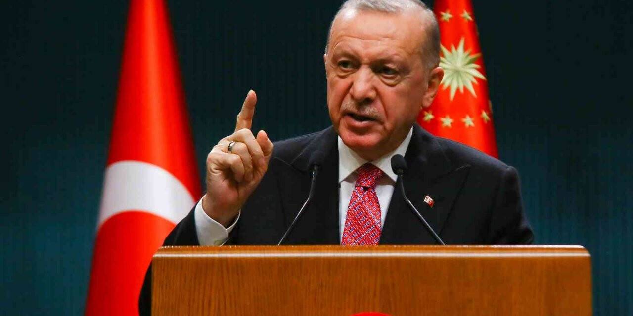 Cumhurbaşkanı Erdoğan, “Hiçbir emeklimiz 2 bin 500 liranın altında maaş almayacak”