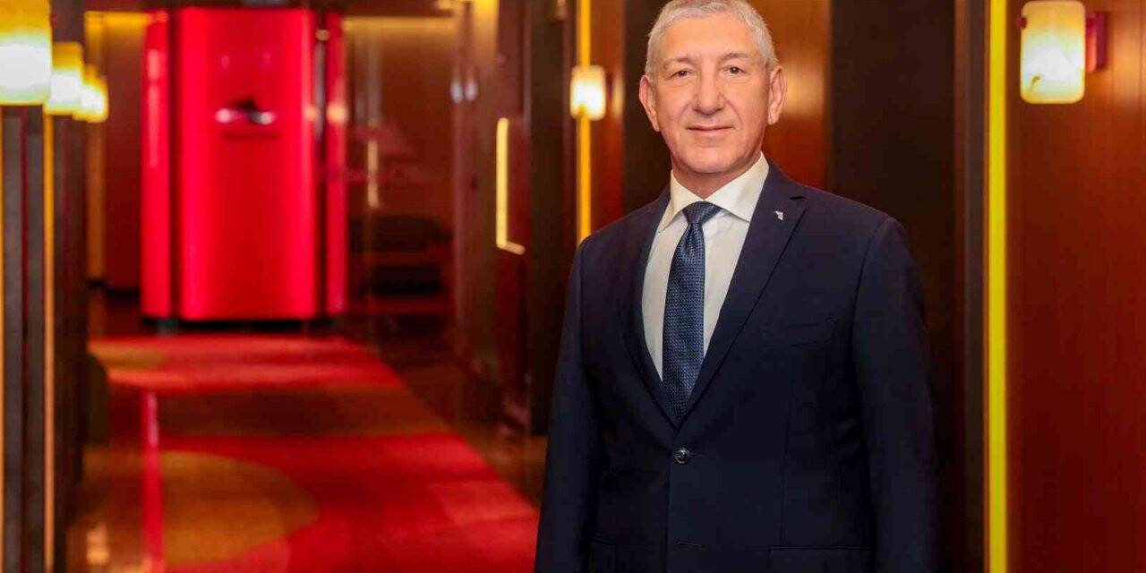 Petrol Ofisi CEO’su Selim Şiper’e ‘Altın Lider’ ödülü