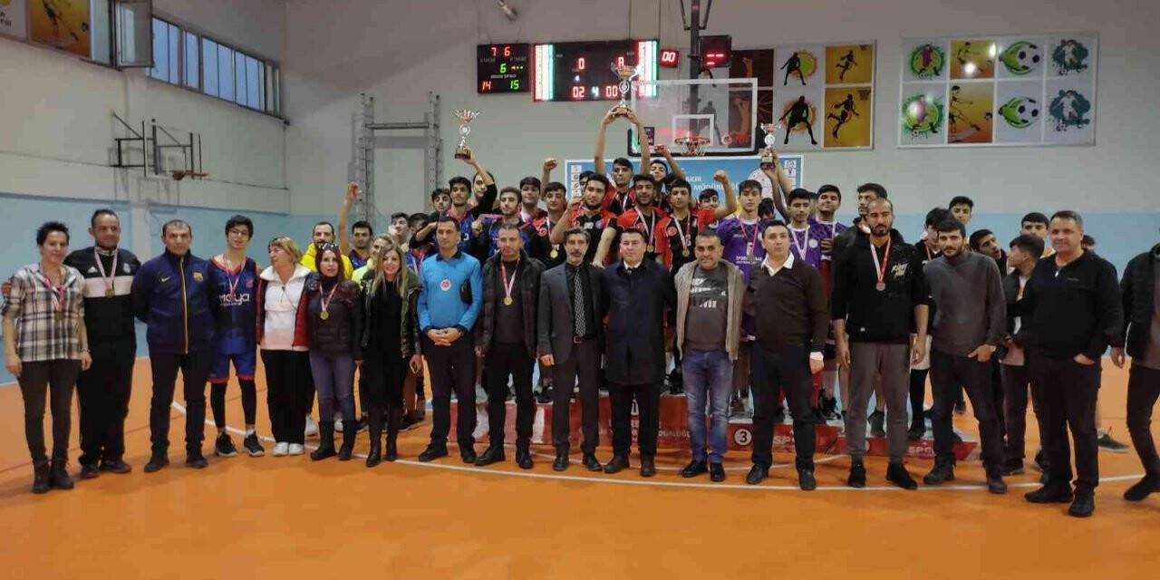 Diyarbakır’da voleybolun şampiyonu 15 Temmuz