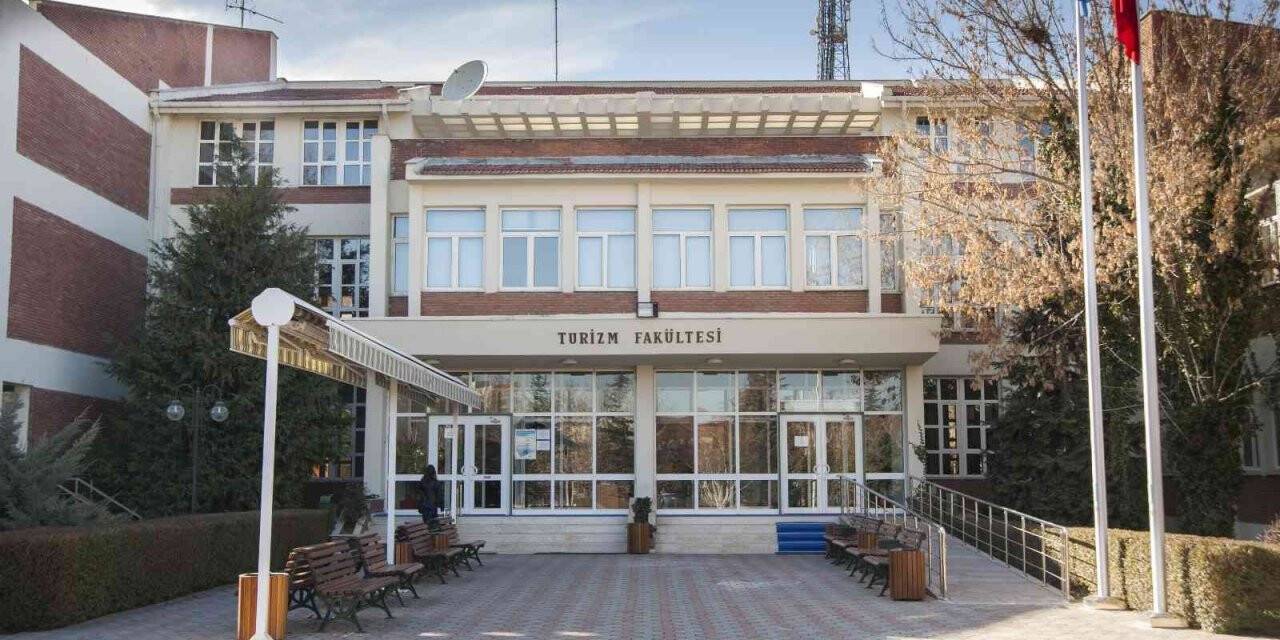 Turizm Fakültesi TURAK tarafından akredite edildi