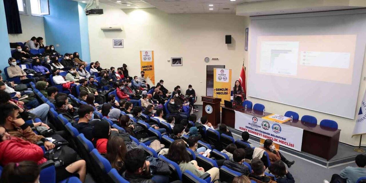 Gençlere Avrupa fırsatlarını anlattılar