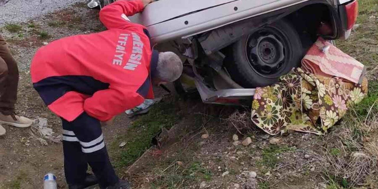 Takla atan otomobildeki 4 kişi yaralandı