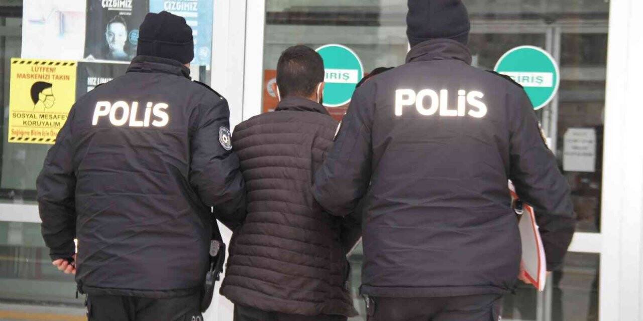 Elazığ’da oto teyp hırsızı yakalandı