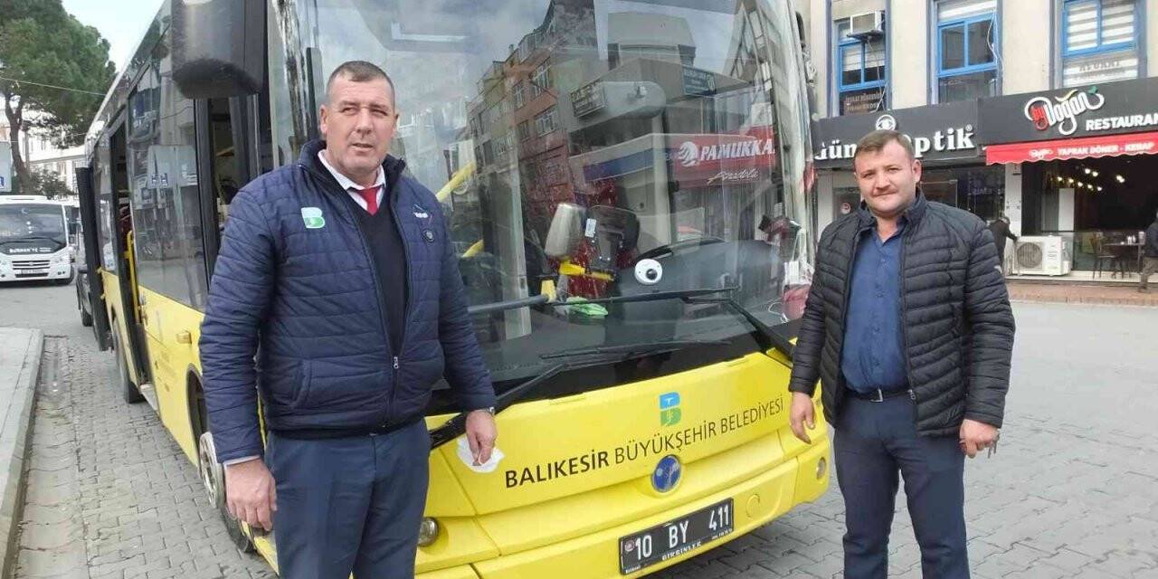 Burhaniye’de eğitime Büyükşehir desteği