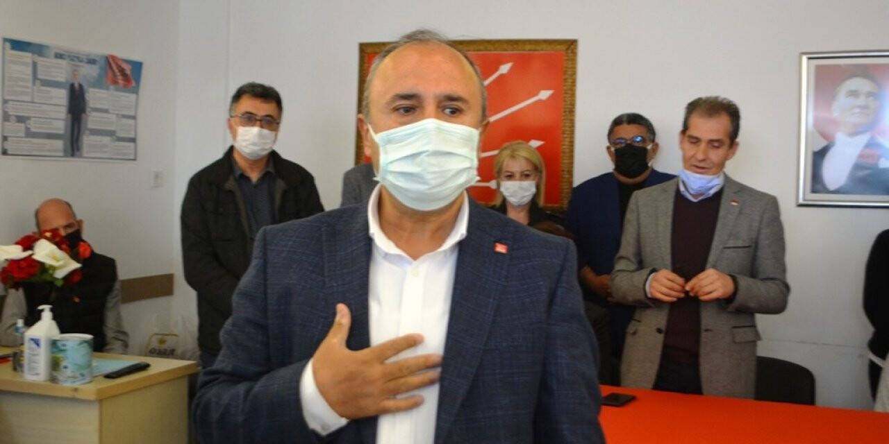 CHP’de “kilitli kapı skandalı” iddiasını ortaya atan üyeler ihraç edildi