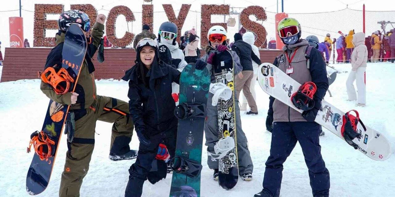 Dünyaca ünlü sanatçı Inna, Erciyes’te kayak yaptı