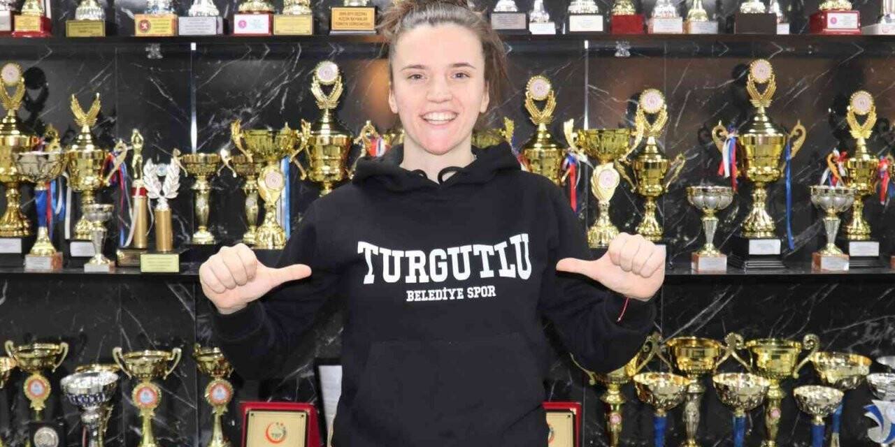 Kardelen Gezgin Turgutlu Belediyesi Kadın Basketbol’da