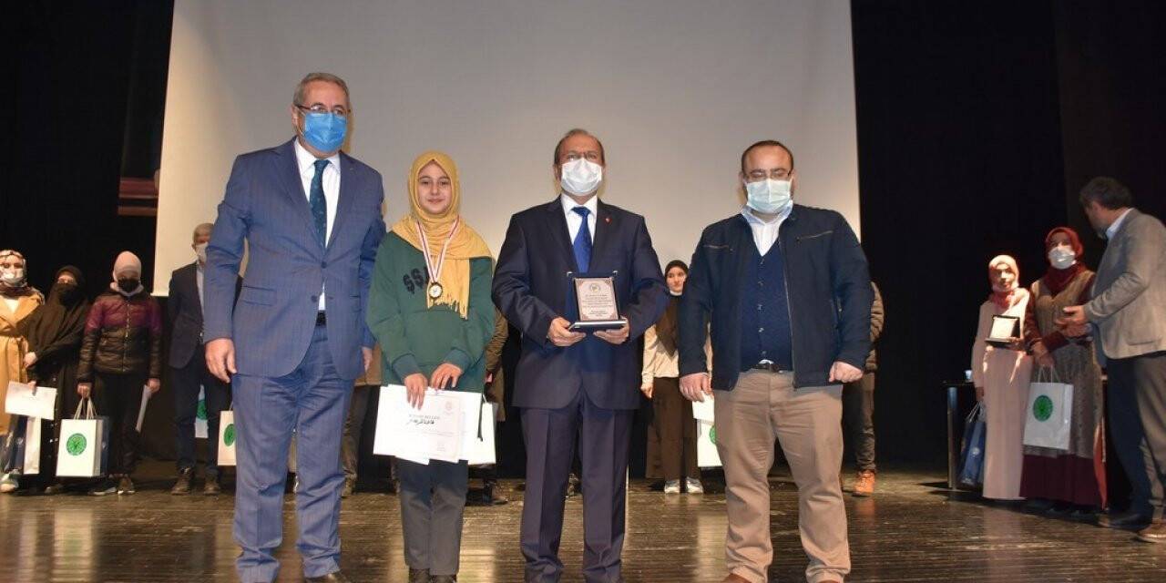 Kur’an-ı Kerim’i güzel okuma yarışmasının finali Salihli’de yapıldı