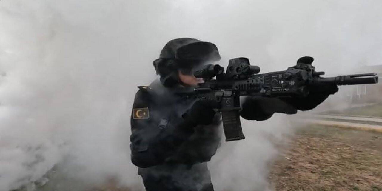 JÖAK emrindeki görevli personeller eğitim atışlarına devam ediyor