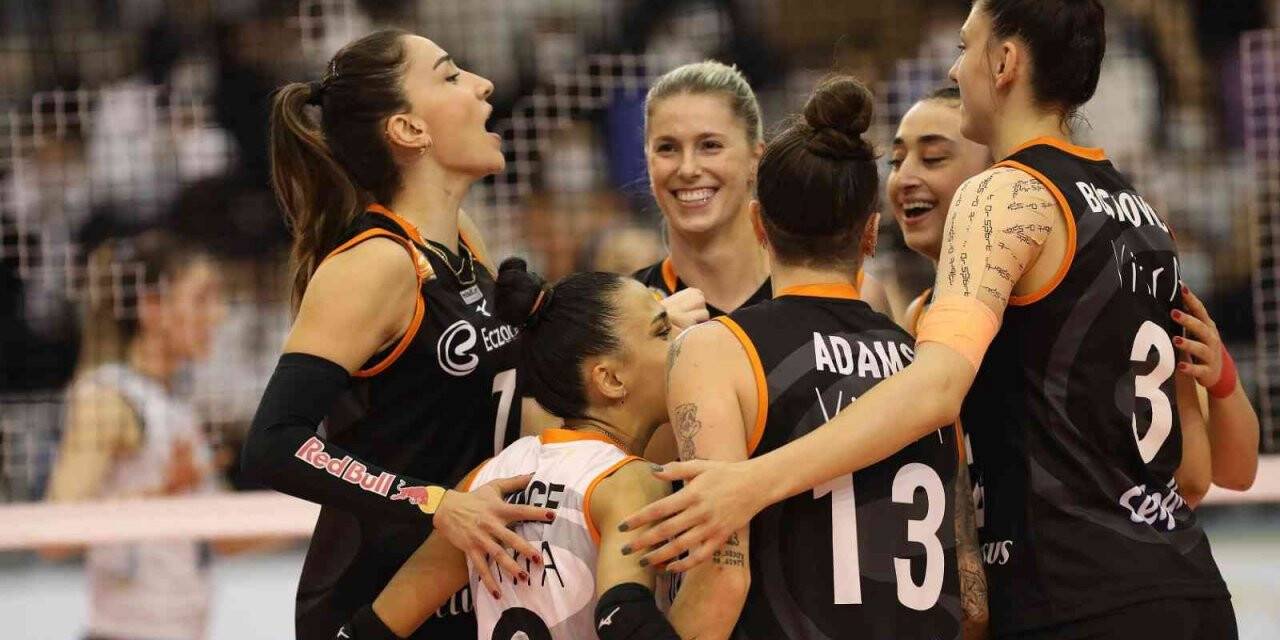 Eczacıbaşı Dynavit Kupa Voley’de yarı finalde