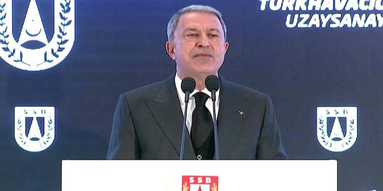 Bakan Akar: Türk savunma sanayii bu projeyi de başarıyla tamamlayacak