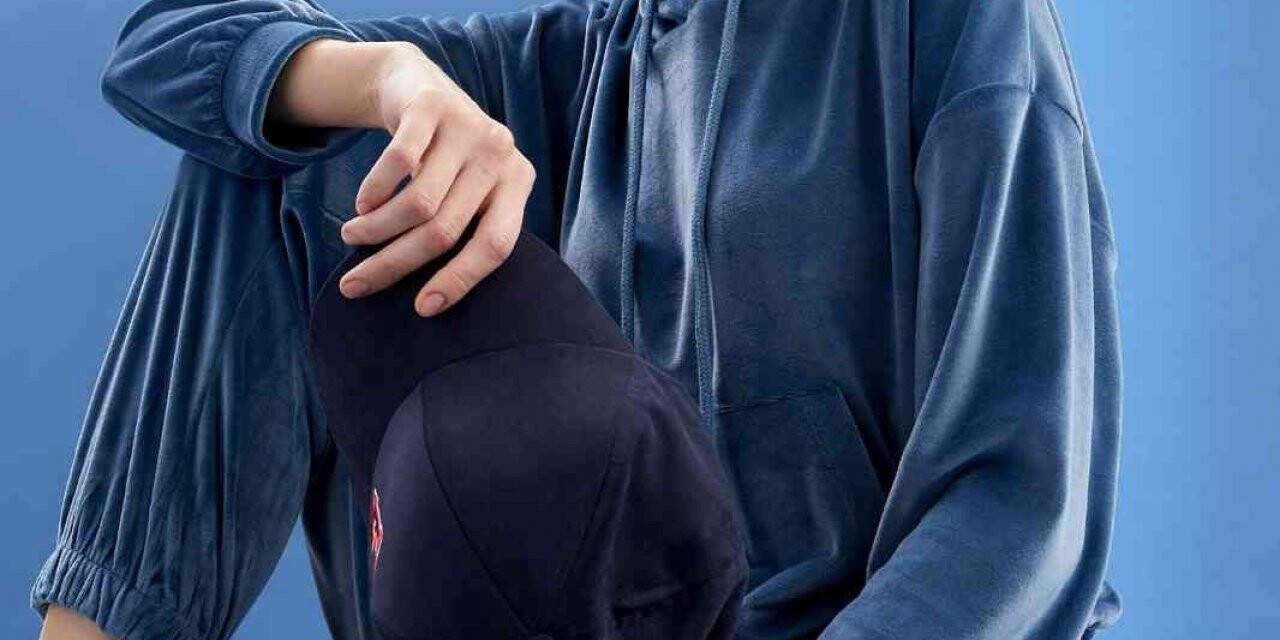 Kadife kumaşlar günlük stille buluşuyor