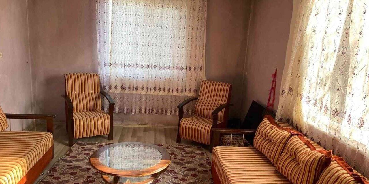 İhtiyaç sahibi bir vatandaşın daha evi sıcak bir yuva haline getirildi