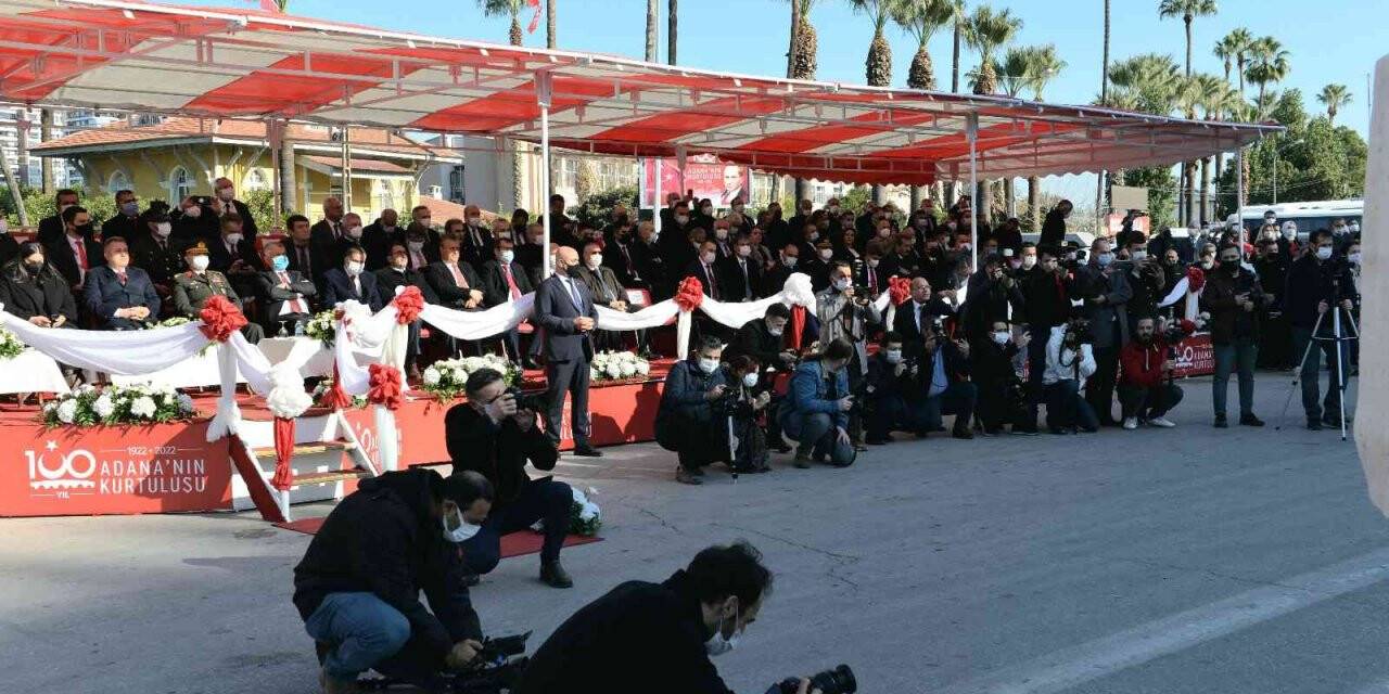 Vizör arkasında zorlu mesai